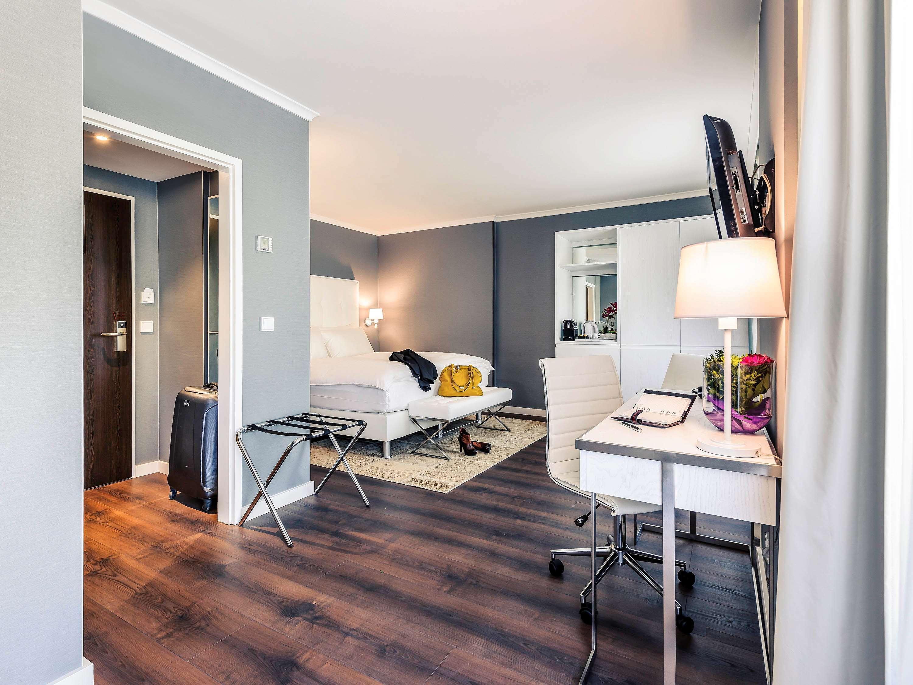 Mercure Raphael 4* Viena